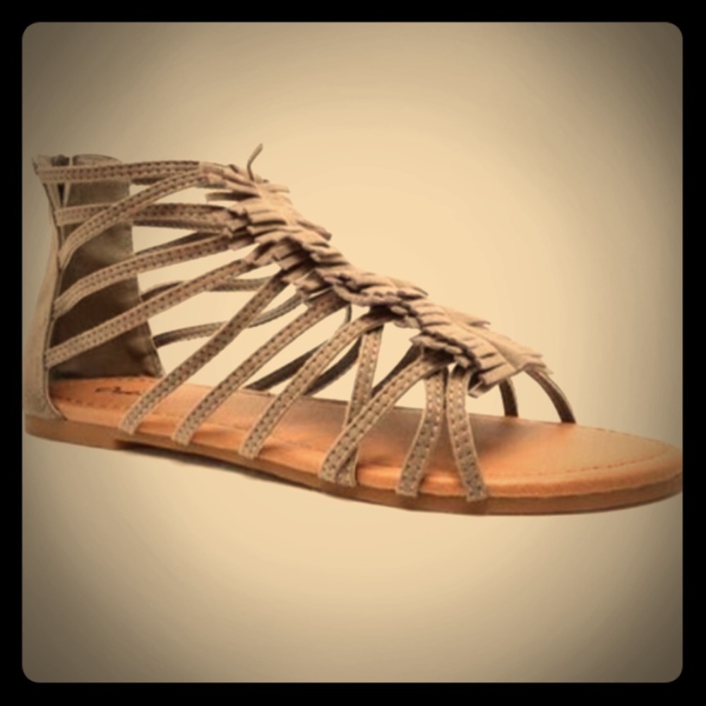 Taupe Fringed Gladiator Sandals! 🌟NEW🌟